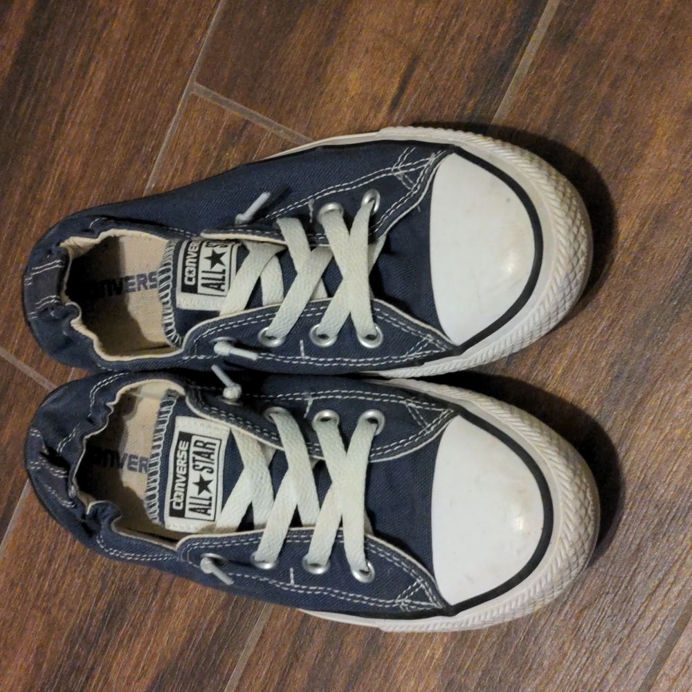 Converse skyline slip on shoes size 9